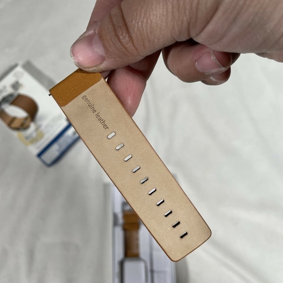 NIB $100 FITBIT [ Size Small ] Blaze Leather Smart‎ BAND ONLY in Carmel - Picture 6 of 12